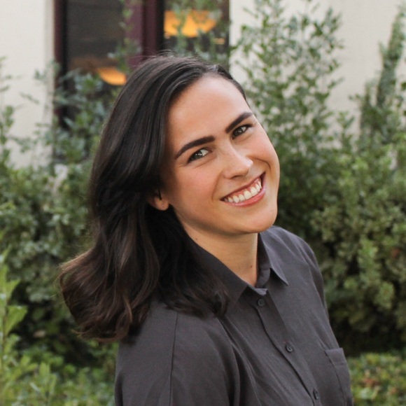 Meet your Posher, Melissa - Picture 1 of 1